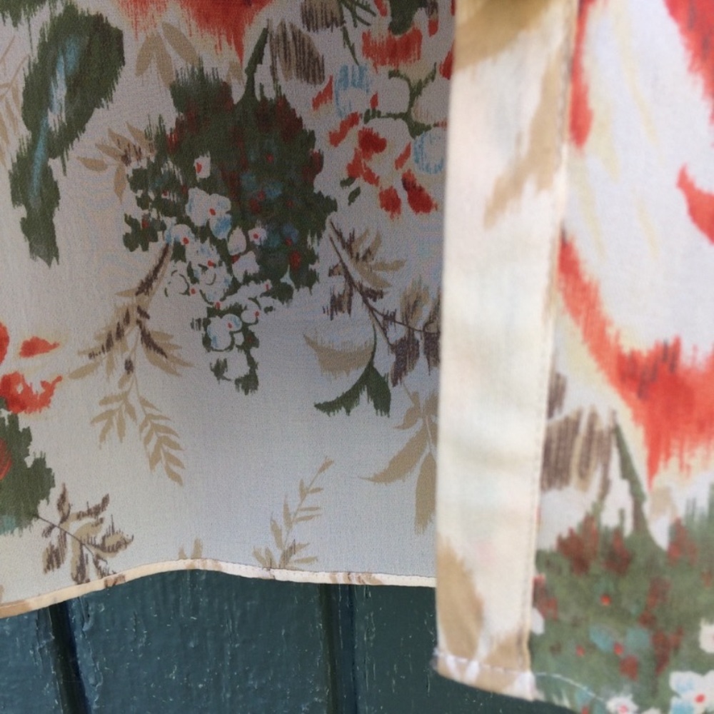 Madison Studio Button Down Blouse Size Small - image 3